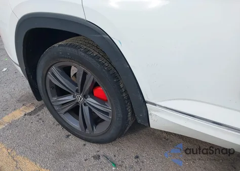 2021 Volkswagen Atlas Cross Sport 3.6L V6 Se W/Technology R-Line from USA, damaged, VIN 1V2PE2CA6MC215241